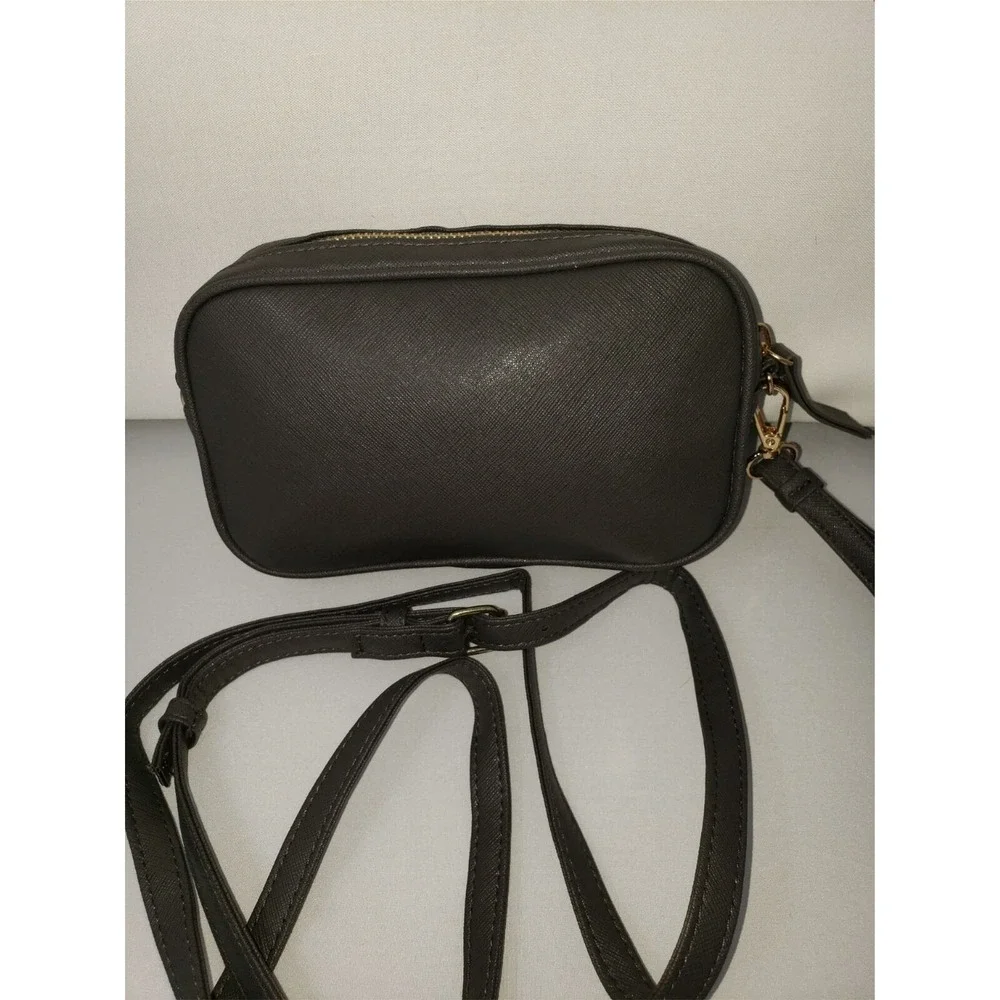 NWOT PANDORA CROSSBODY CLUTCH‎ DISNEY MICKEY MOUSE